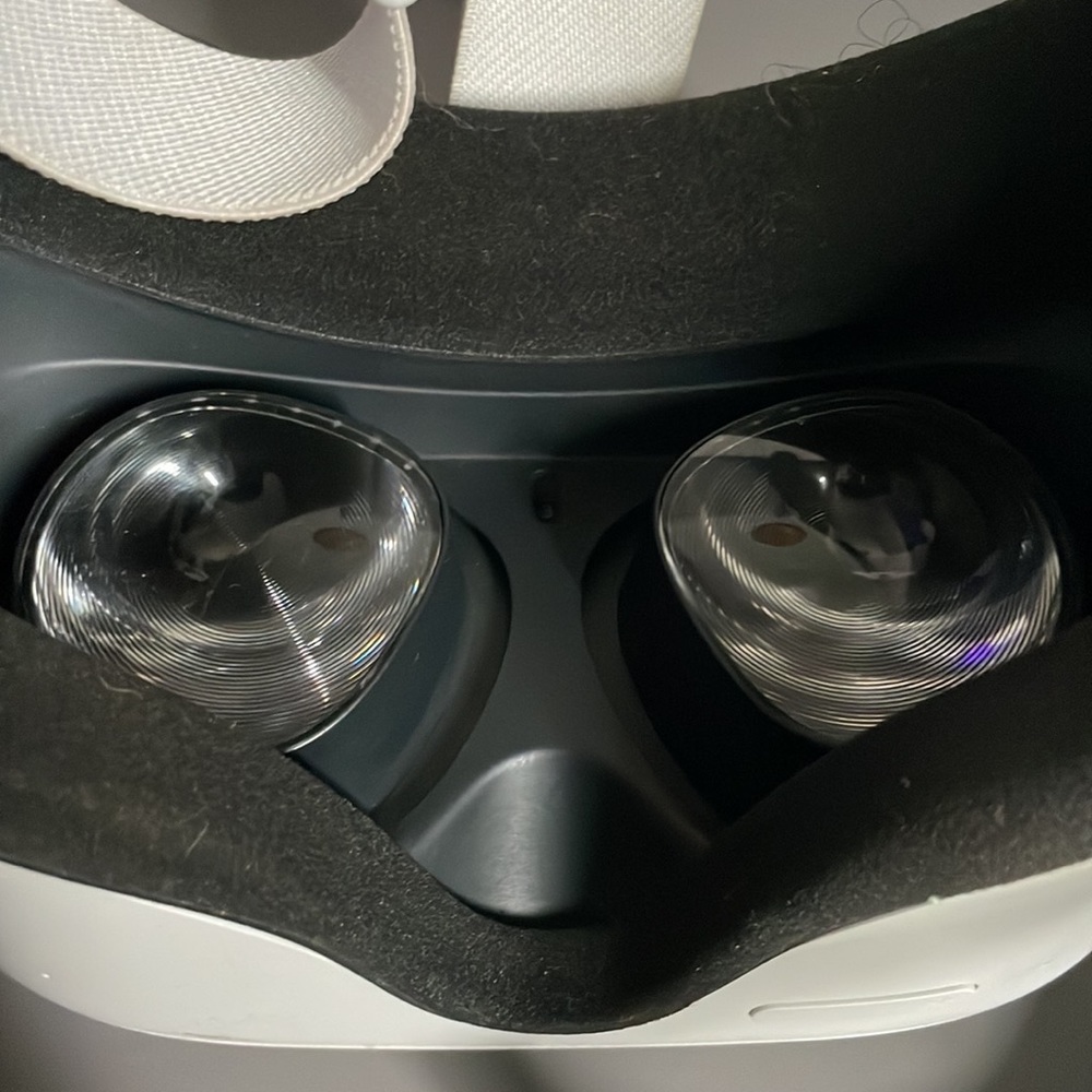 Oculus - Picture 2 of 5